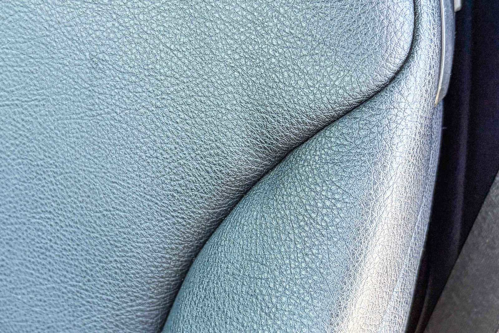 Used 2018 BMW 230i Convertible RWD image 24