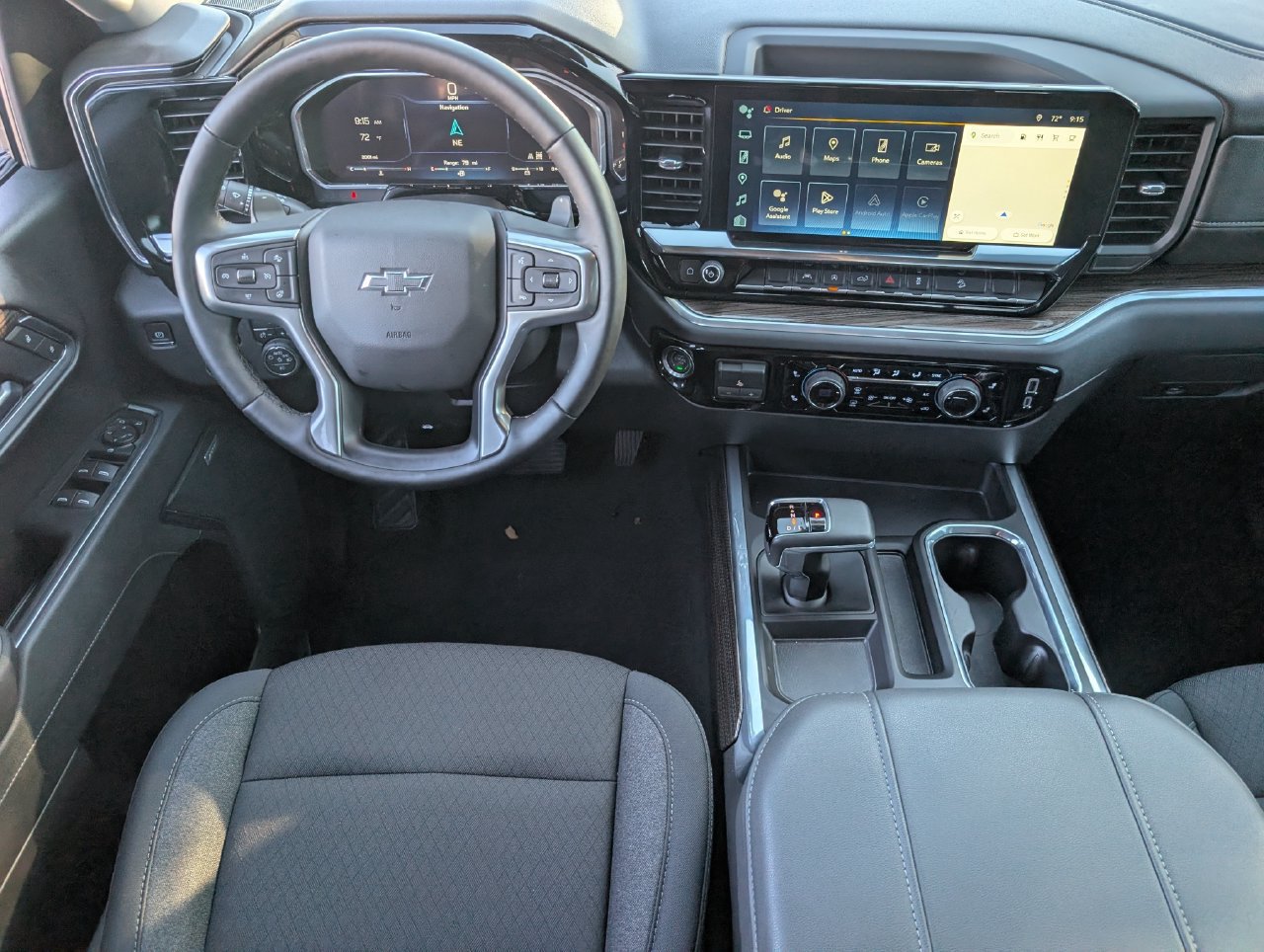 Used 2026 Chevrolet Silverado 1500 LT Trail Boss w/ Convenience Package II AWD/4WD image 9