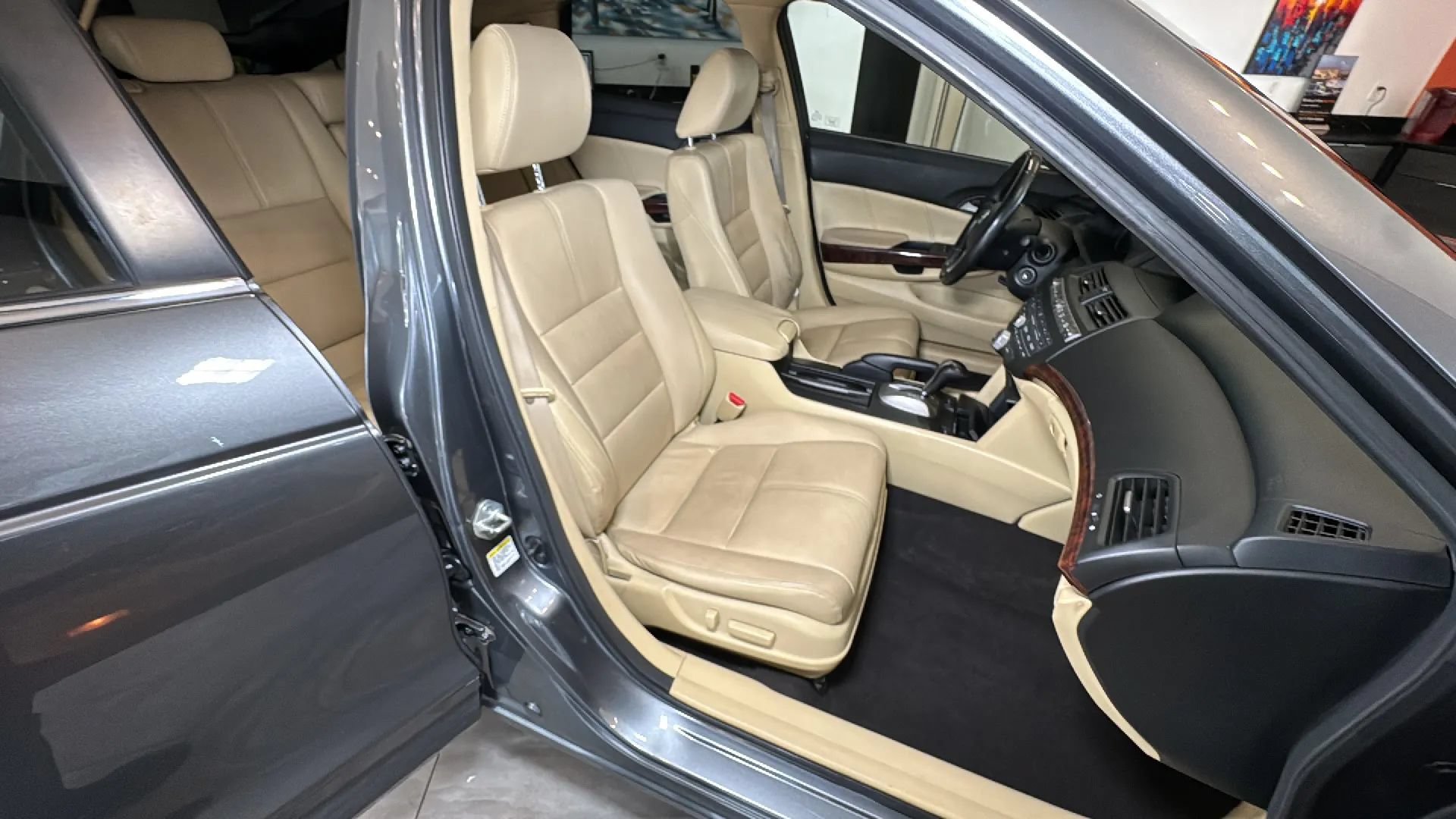 Used 2010 Honda Crosstour EX-L image 22