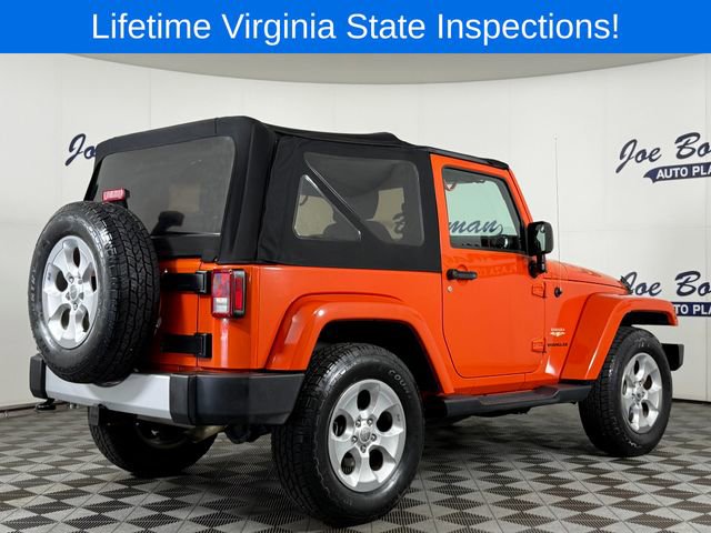Used 2015 Jeep Wrangler Sahara w/ Connectivity Group AWD/4WD image 6