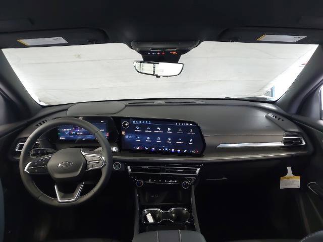 New 2026 Chevrolet Traverse LT w/ Midnight/Sport Edition FWD image 5