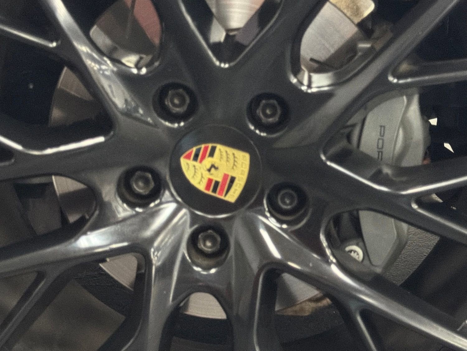 Used 2018 Porsche Panamera 4S AWD/4WD image 18