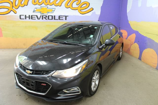 Used 2017 Chevrolet Cruze LT w/ LT True North Edition FWD image 8