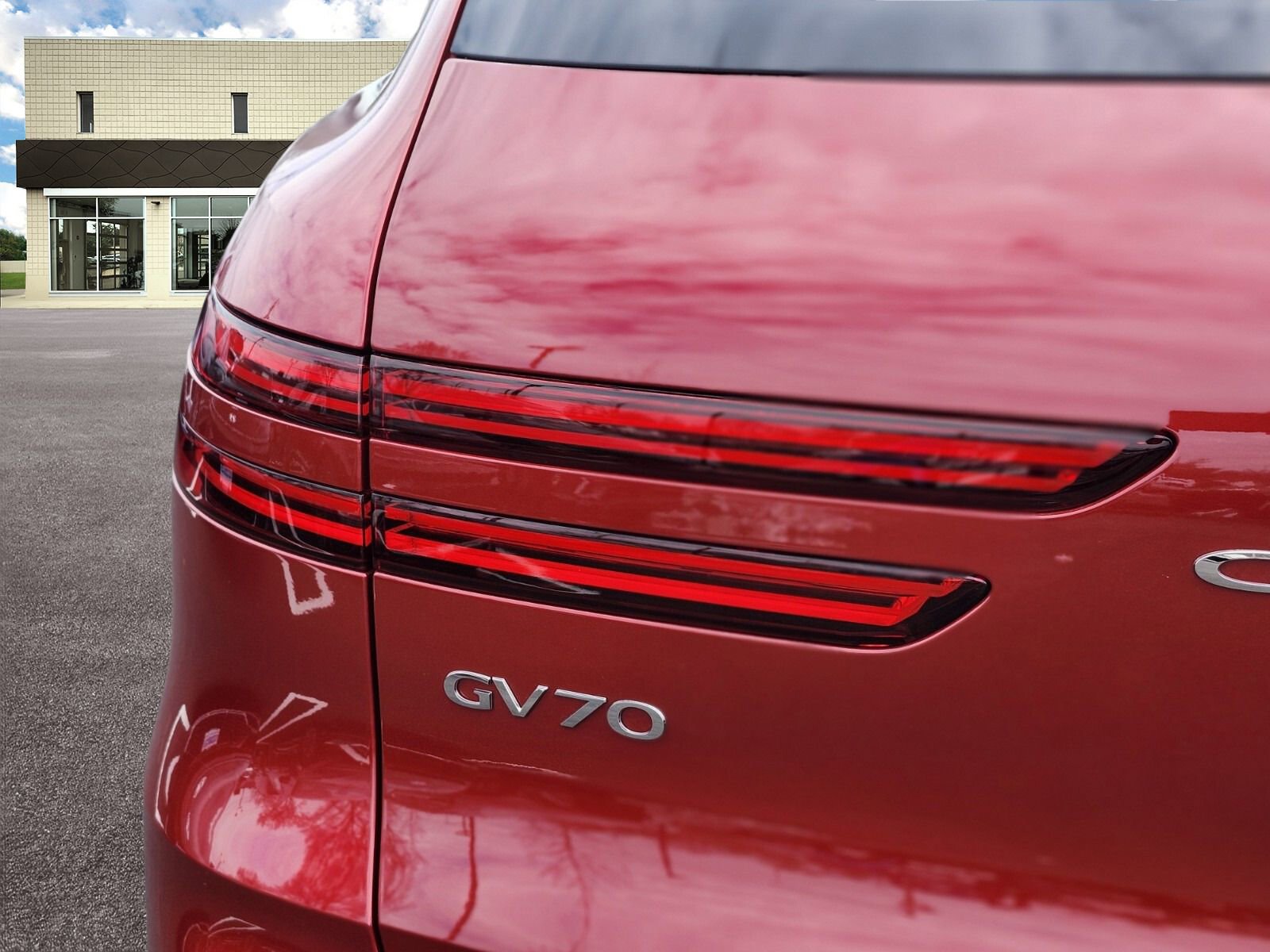 Used 2026 Genesis GV70 2.5T image 9