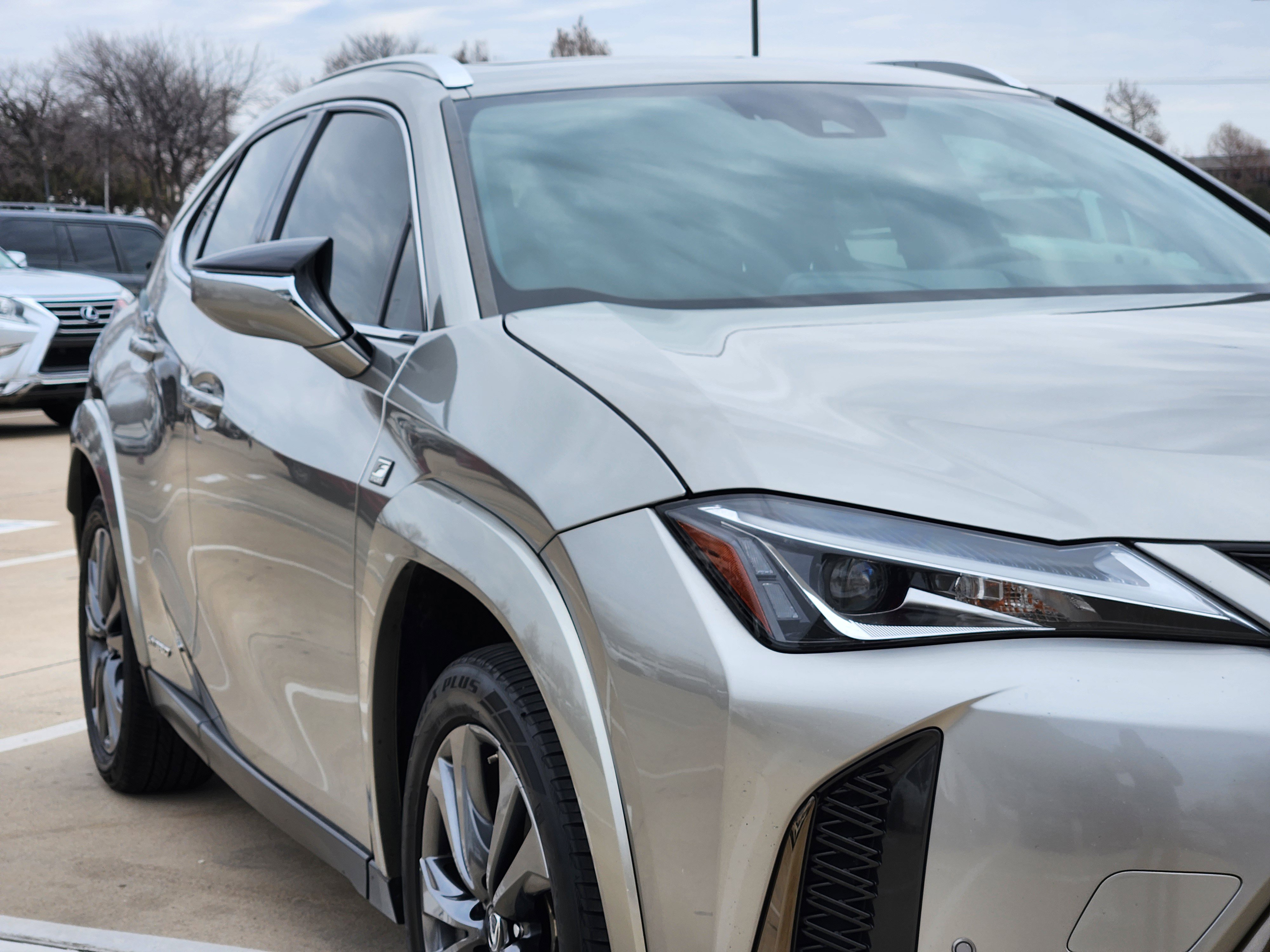 Used 2022 Lexus UX 250h F Sport w/ F Sport Premium Package image 8
