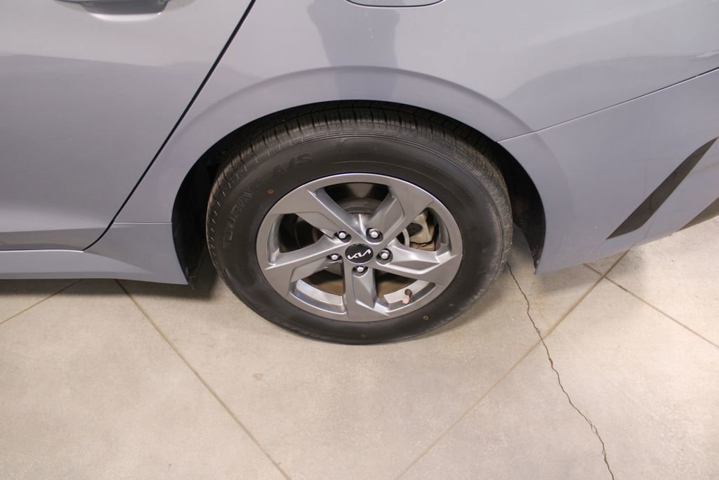Used 2023 Kia K5 LXS image 50