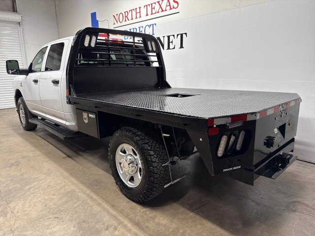 Used 2024 RAM 2500 Tradesman w/ Chrome Appearance Group AWD/4WD image 8