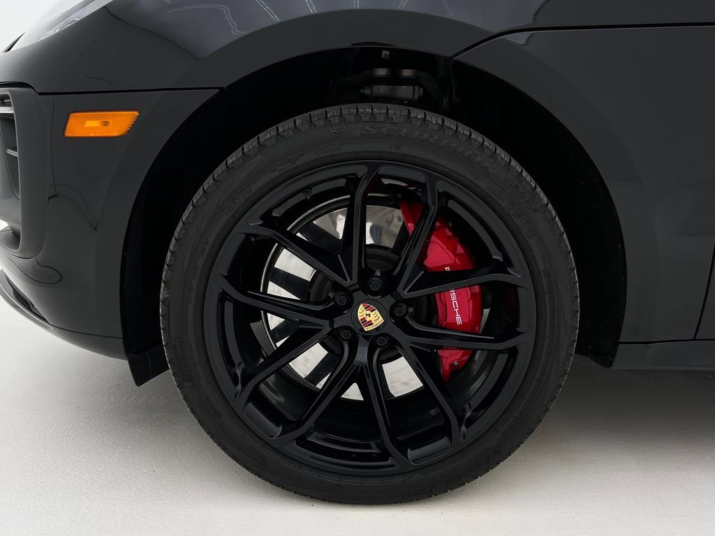 Used 2024 Porsche Macan GTS image 26