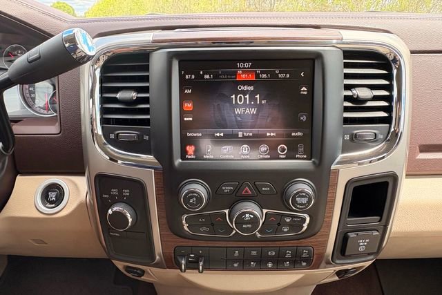 Used 2016 RAM 2500 Laramie w/ Convenience Group AWD/4WD image 41