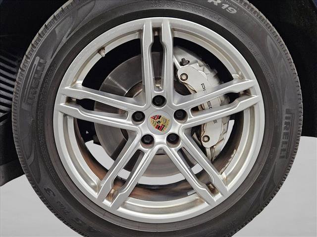Used 2017 Porsche Macan S image 22