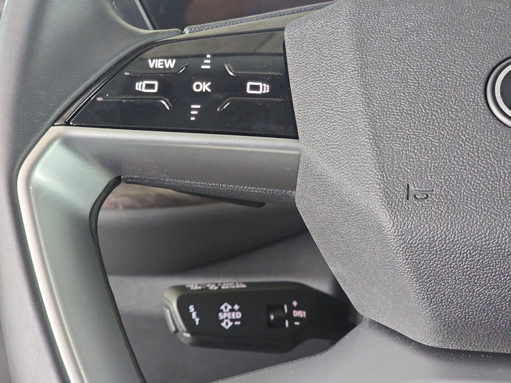 Certified 2025 Audi Q5 Premium w/ Convenience Package AWD/4WD image 12