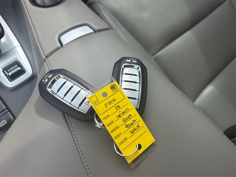 Used 2023 INFINITI QX50 Luxe w/ Accent Package AWD/4WD image 27