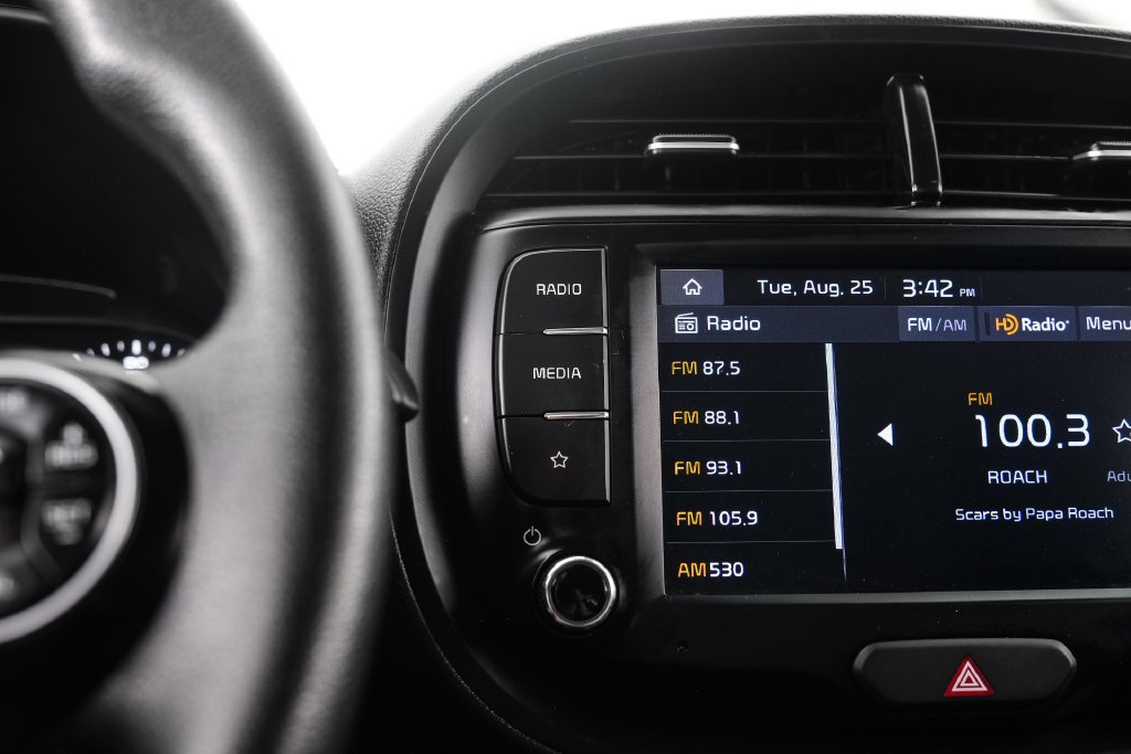 Used 2022 Kia Soul LX w/ Technology Package FWD image 22