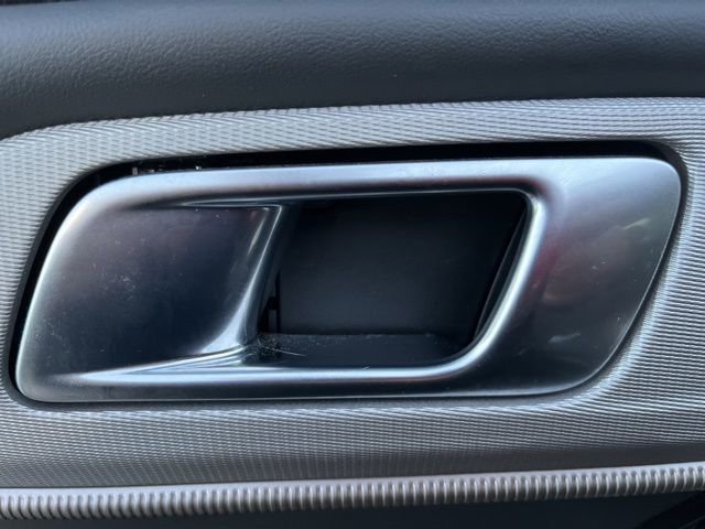 Used 2025 Ford Explorer Active image 10