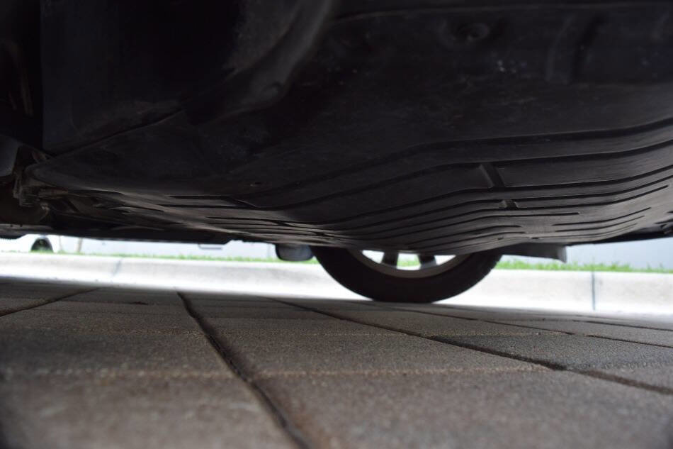 Used 2013 Volkswagen Golf TDI image 94