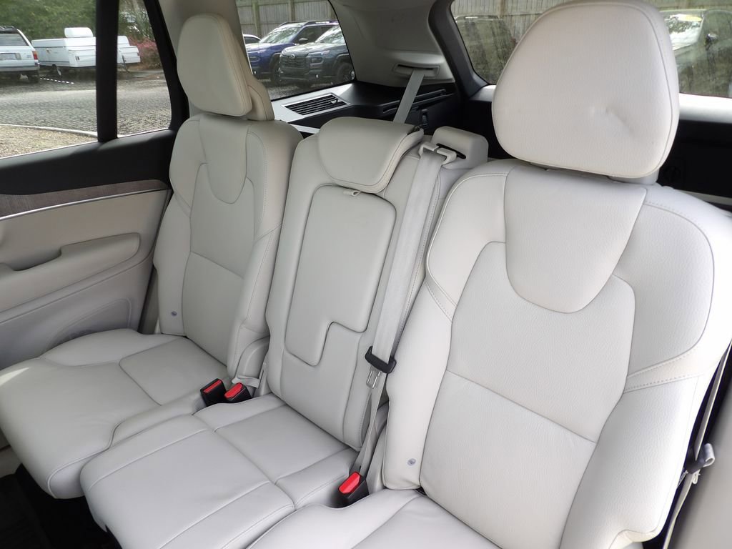 Certified 2024 Volvo XC90 B6 Plus w/ Protection Package Premier image 26