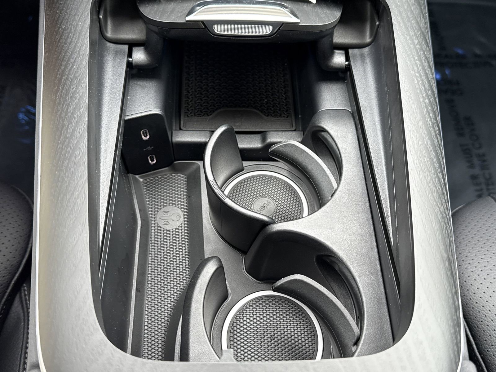 Used 2025 Mercedes-Benz E 350 Sedan image 31