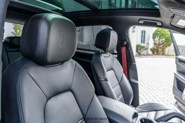 Used 2024 Porsche Cayenne S image 56