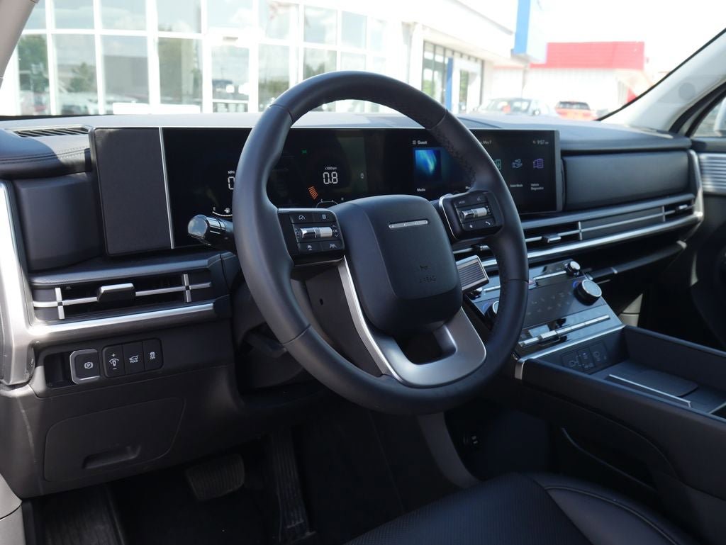 Used 2025 Hyundai Santa Fe SEL FWD image 12