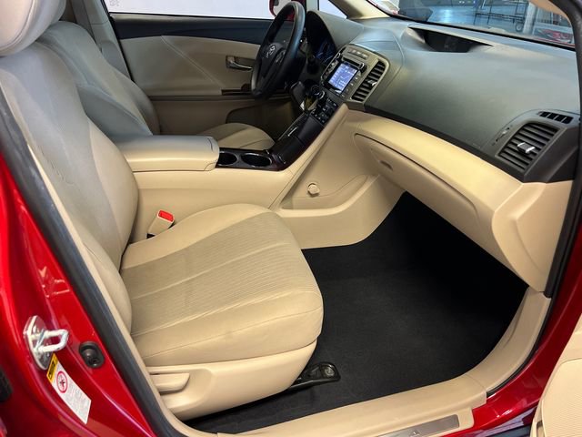 Used 2015 Toyota Venza LE FWD image 10