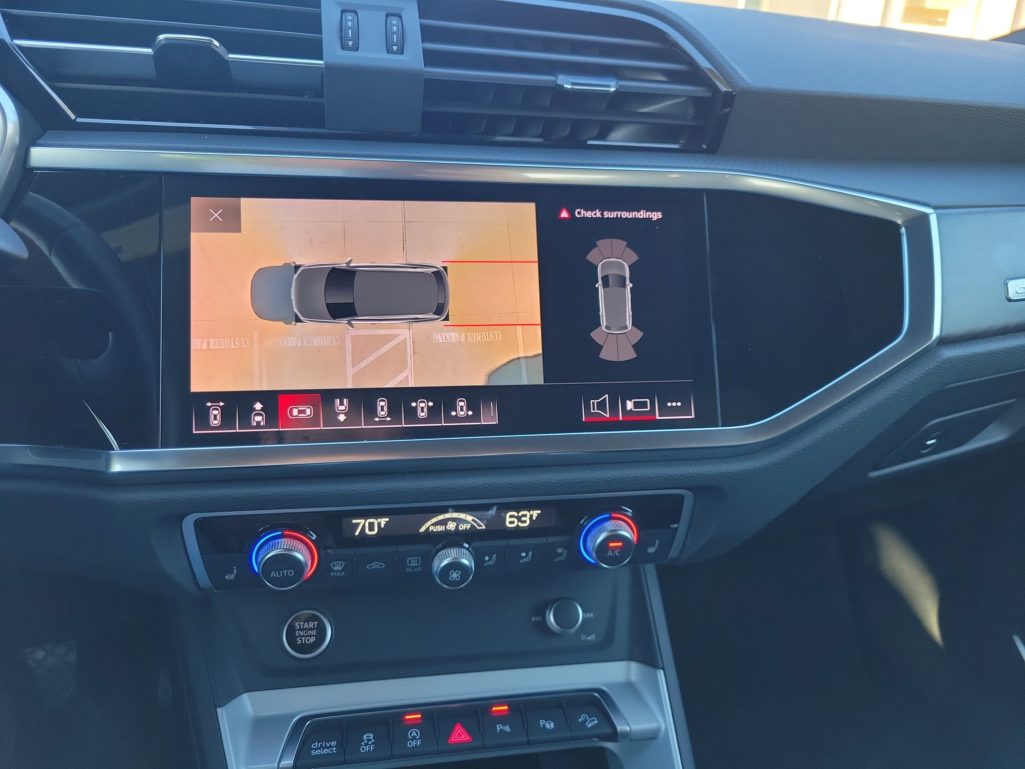 Used 2021 Audi Q3 2.0T Premium Plus w/ Premium Plus Package image 25