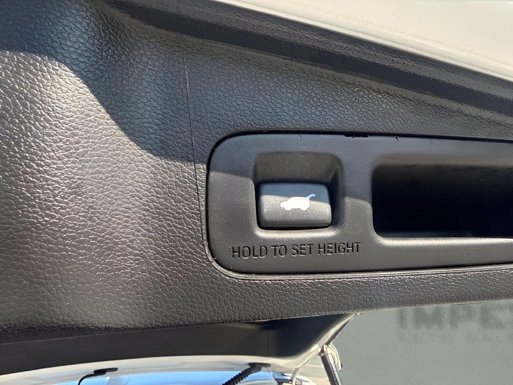 Used 2022 Honda CR-V Touring image 27