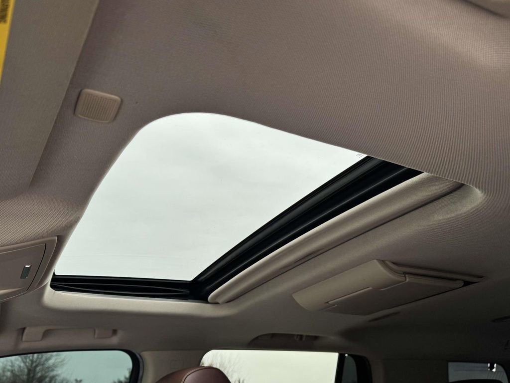 Used 2017 Chevrolet Tahoe Premier image 4