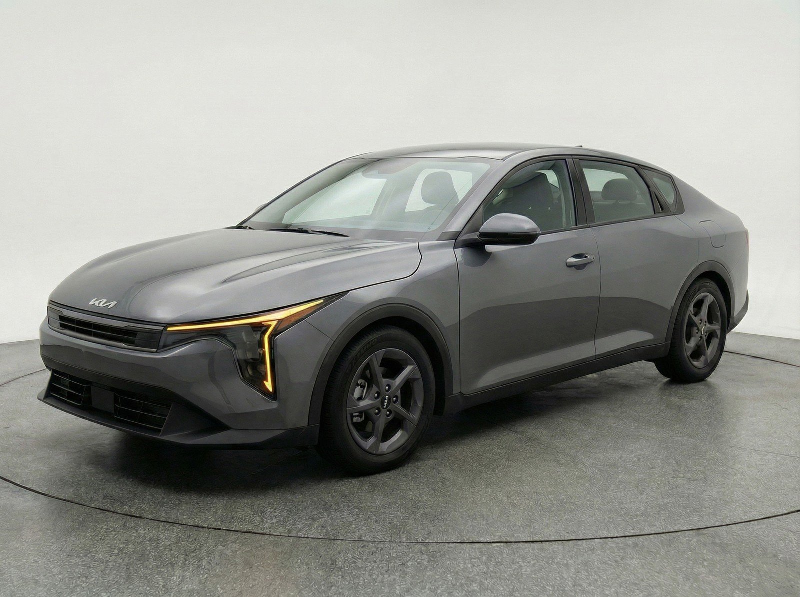 Used 2025 Kia K4 FWD image 3
