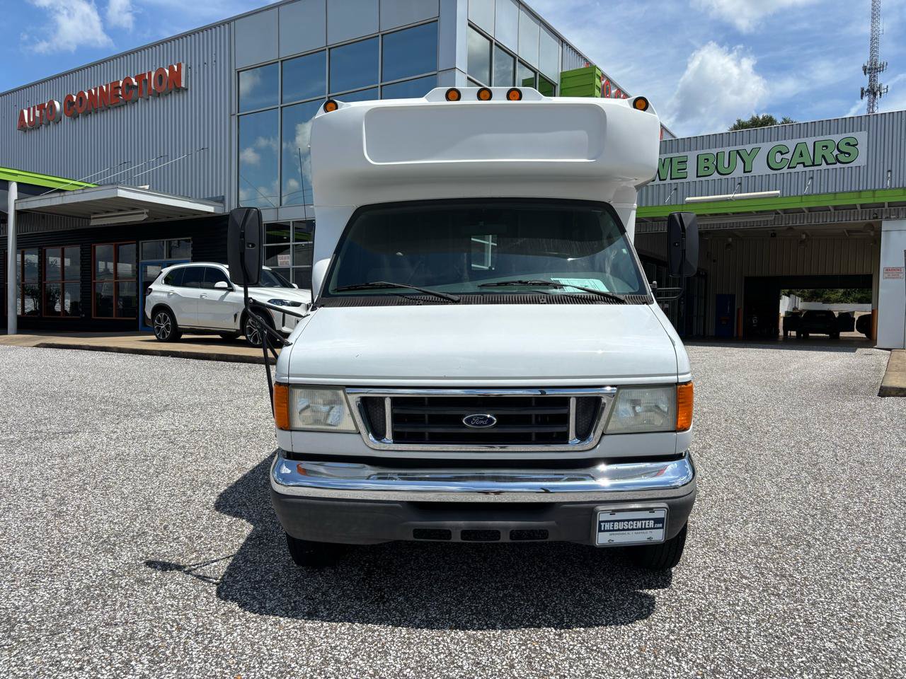 Used 2006 Ford E-350 and Econoline 350 Super Duty RWD image 30