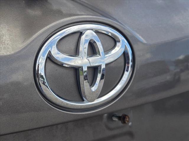 Used 2015 Toyota RAV4 XLE FWD image 6