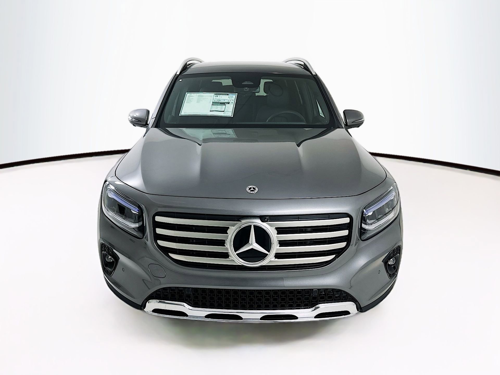 New 2026 Mercedes-Benz GLB 250 image 2