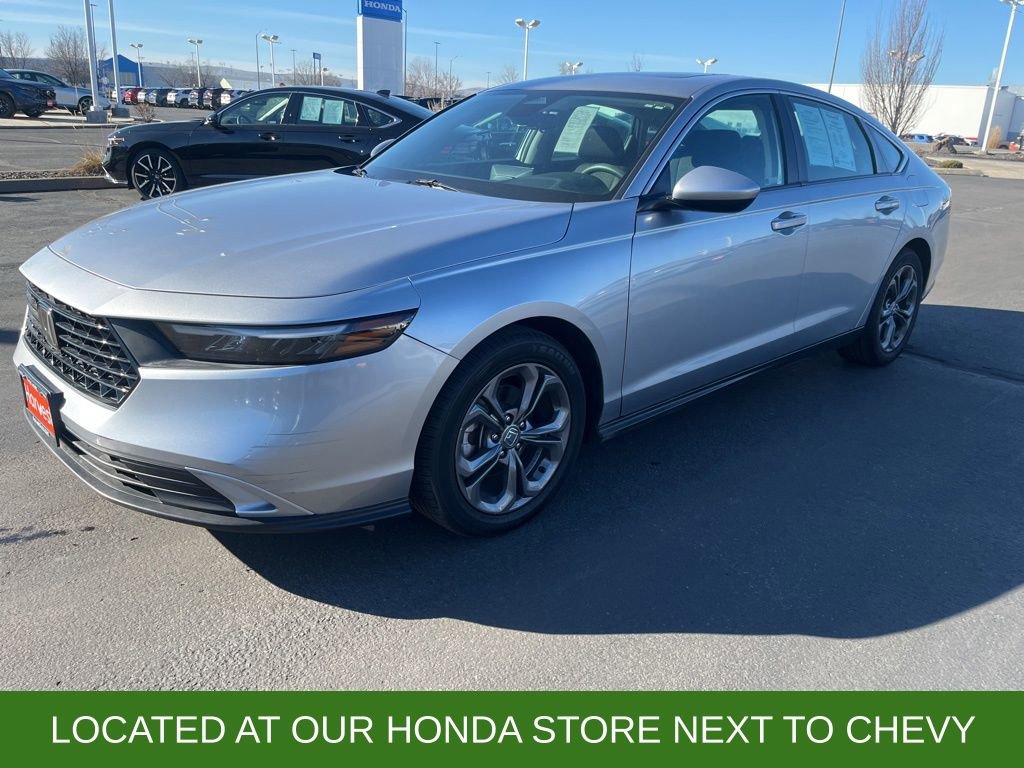 Used 2023 Honda Accord EX image 4