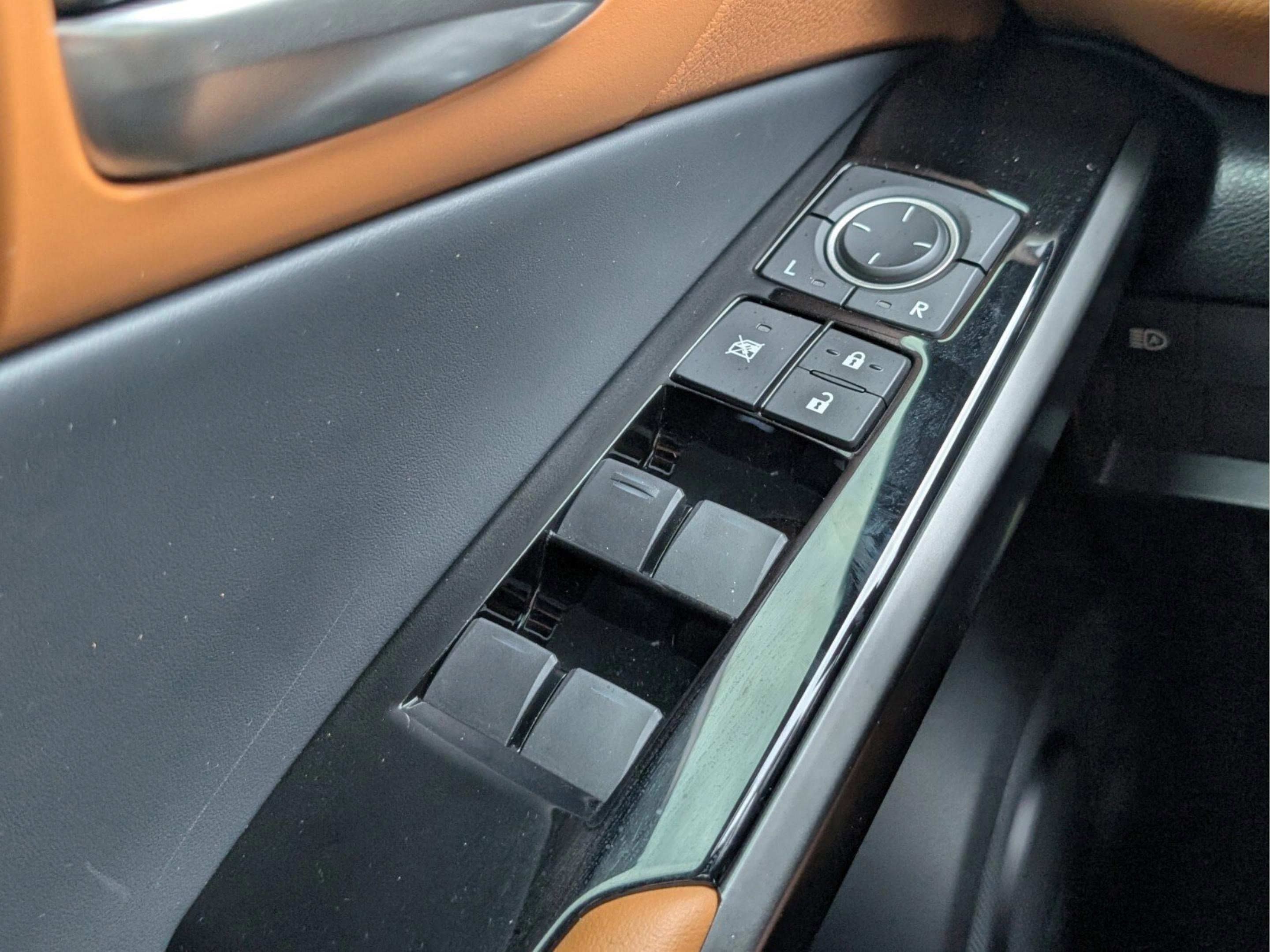 Used 2024 Lexus IS 350 F Sport w/ Accessory Package image 41