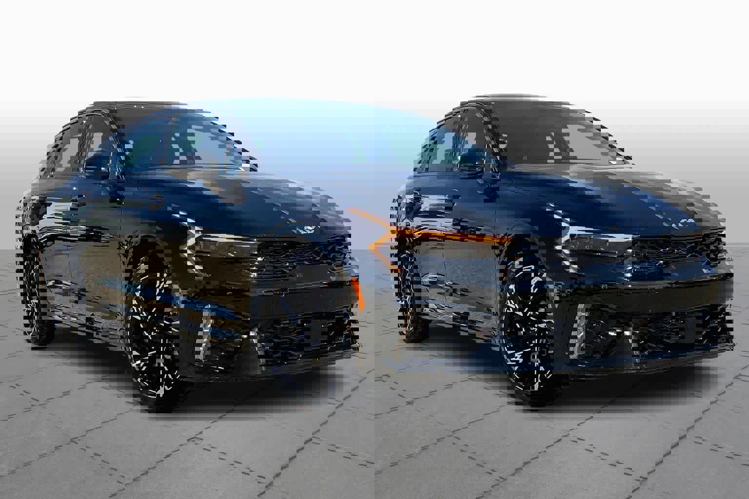 Certified 2026 Kia K5 GT-Line image 4