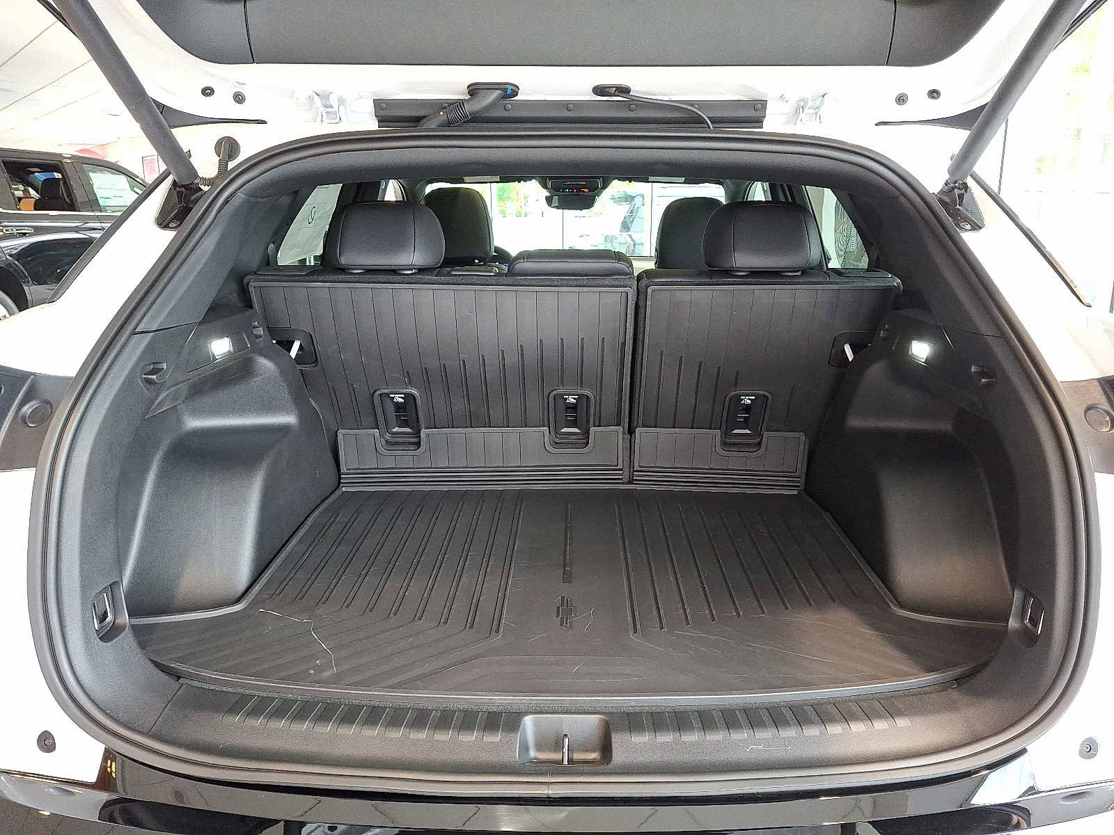 Used 2025 Chevrolet Blazer EV RS image 27