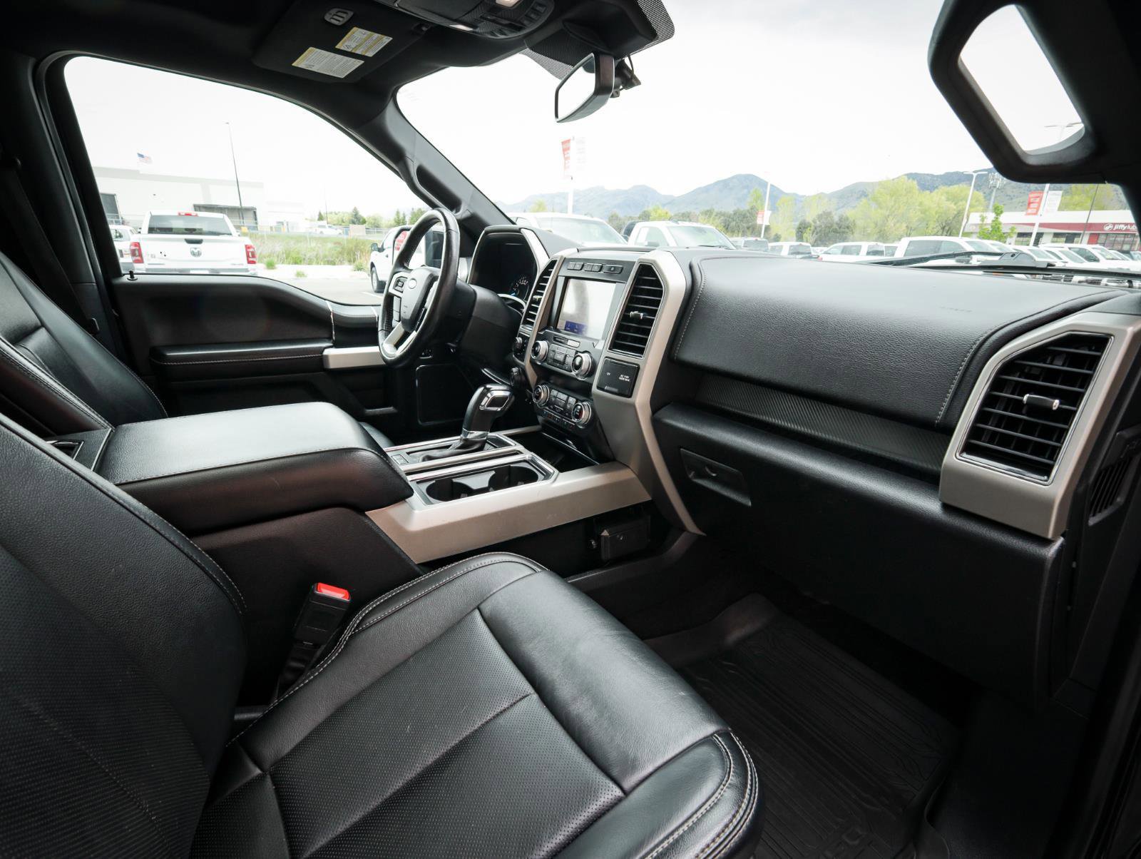 Used 2020 Ford F150 Lariat w/ Equipment Group 502A Luxury AWD/4WD image 24