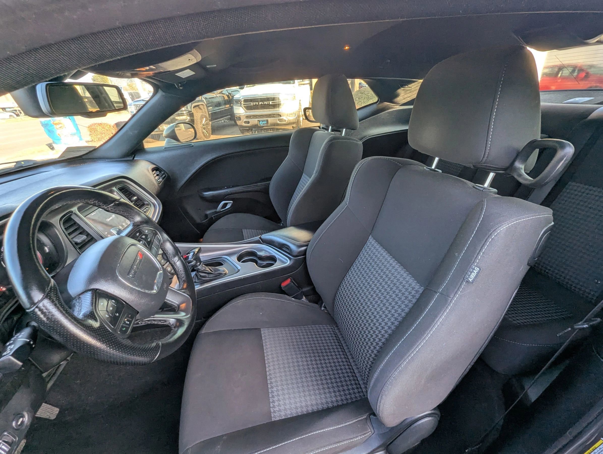 Used 2021 Dodge Challenger GT w/ Blacktop Package image 9