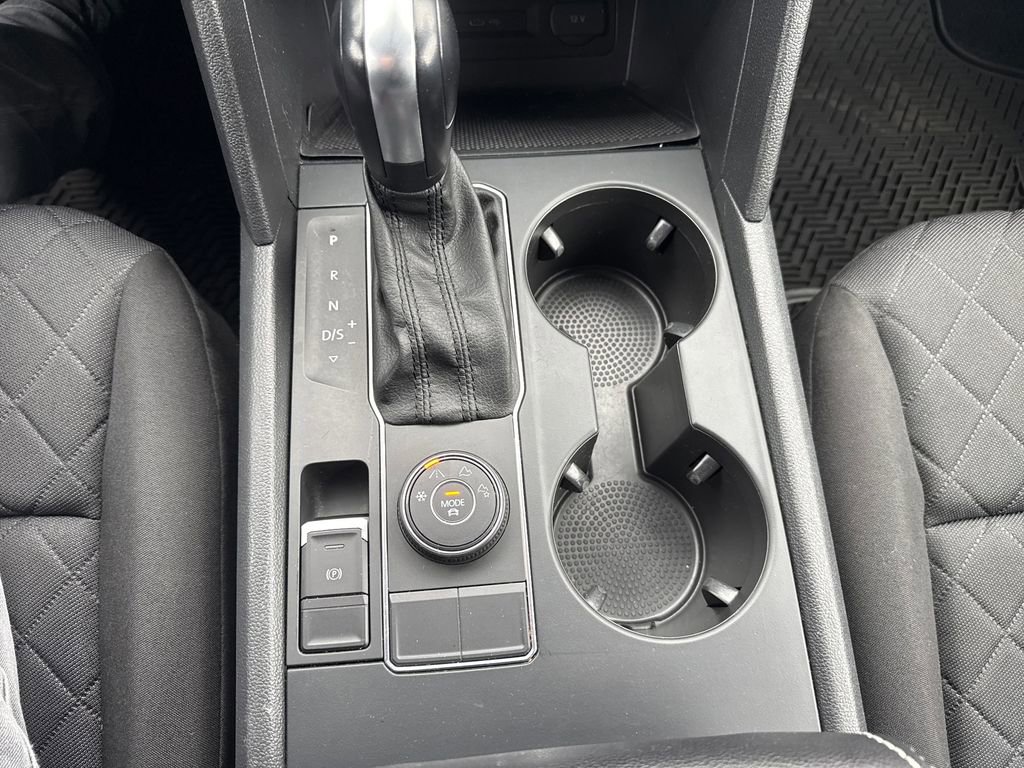 Used 2020 Volkswagen Atlas Cross Sport S image 23