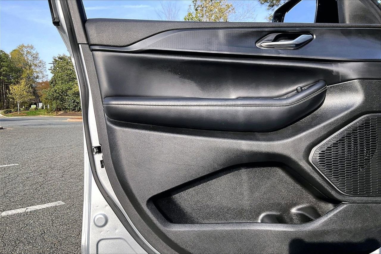 Certified 2023 Jeep Grand Cherokee Altitude image 26