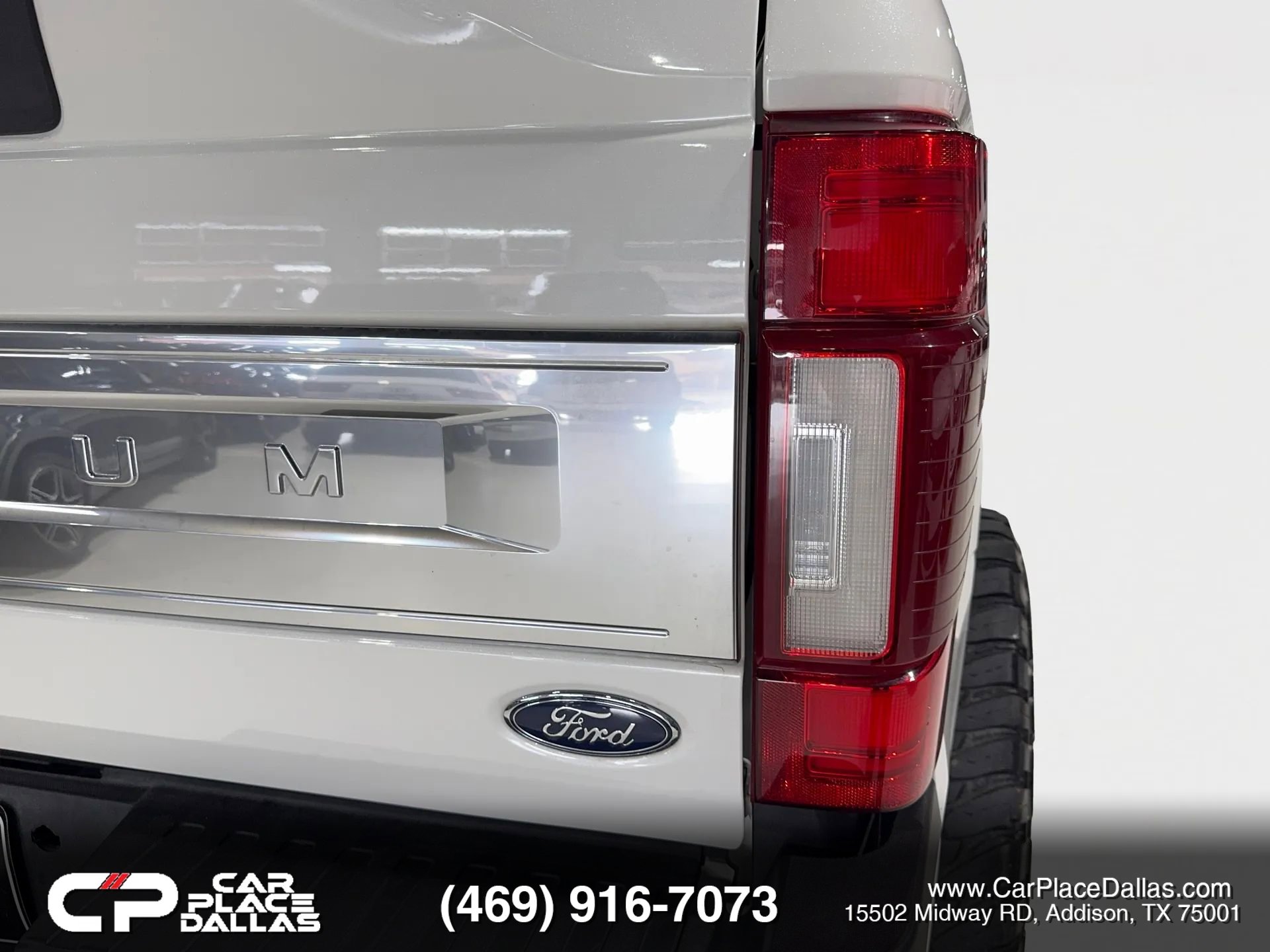 Used 2020 Ford F250 Platinum w/ FX4 Off-Road Package AWD/4WD image 24