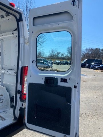 Used 2014 RAM ProMaster 2500 w/ Interior Convenience Group image 11