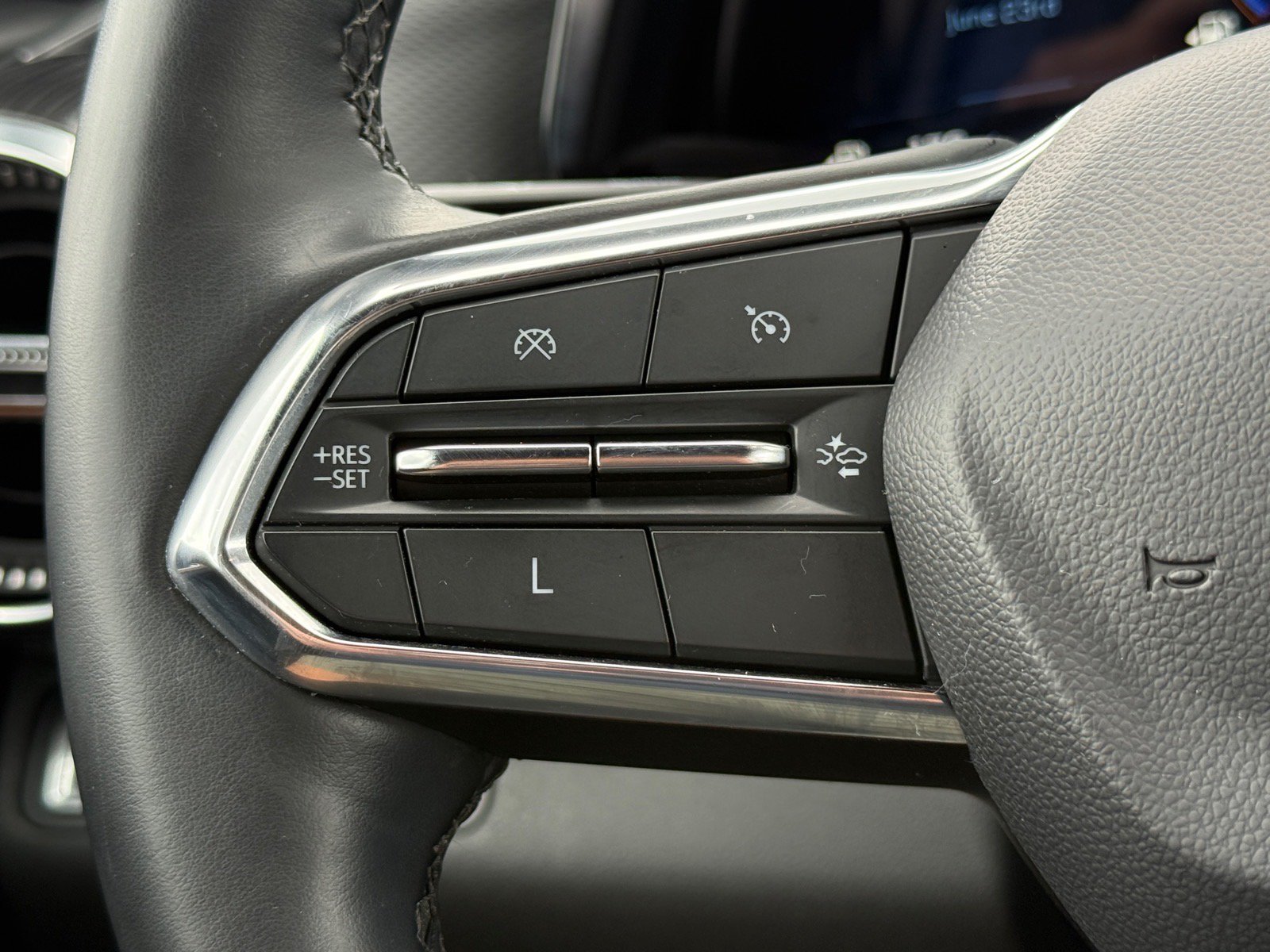 Used 2025 Chevrolet Equinox LT w/ Convenience Package II FWD image 15
