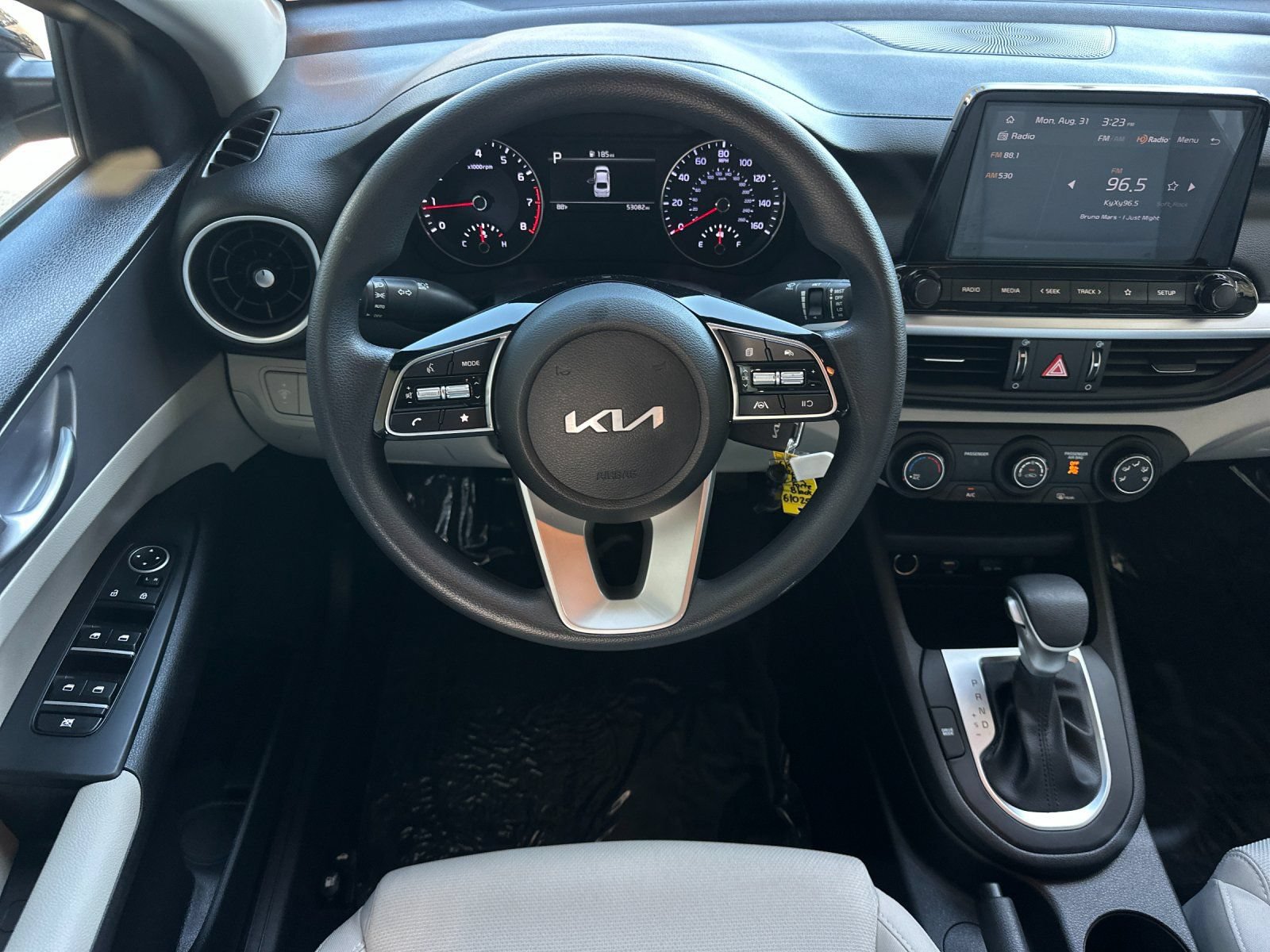 Used 2023 Kia Forte LXS FWD image 13
