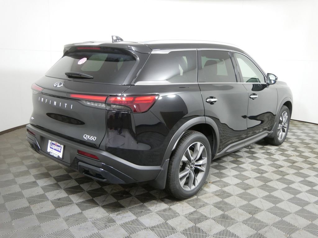 Used 2025 INFINITI QX60 Luxe image 3