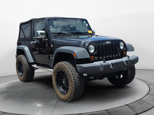 Used 2015 Jeep Wrangler Rubicon w/ Power Convenience Group AWD/4WD image 7
