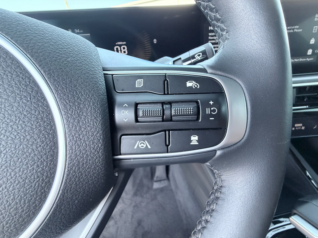 Used 2025 Kia K5 GT-Line w/ GT-Line Premium Package AWD/4WD image 15