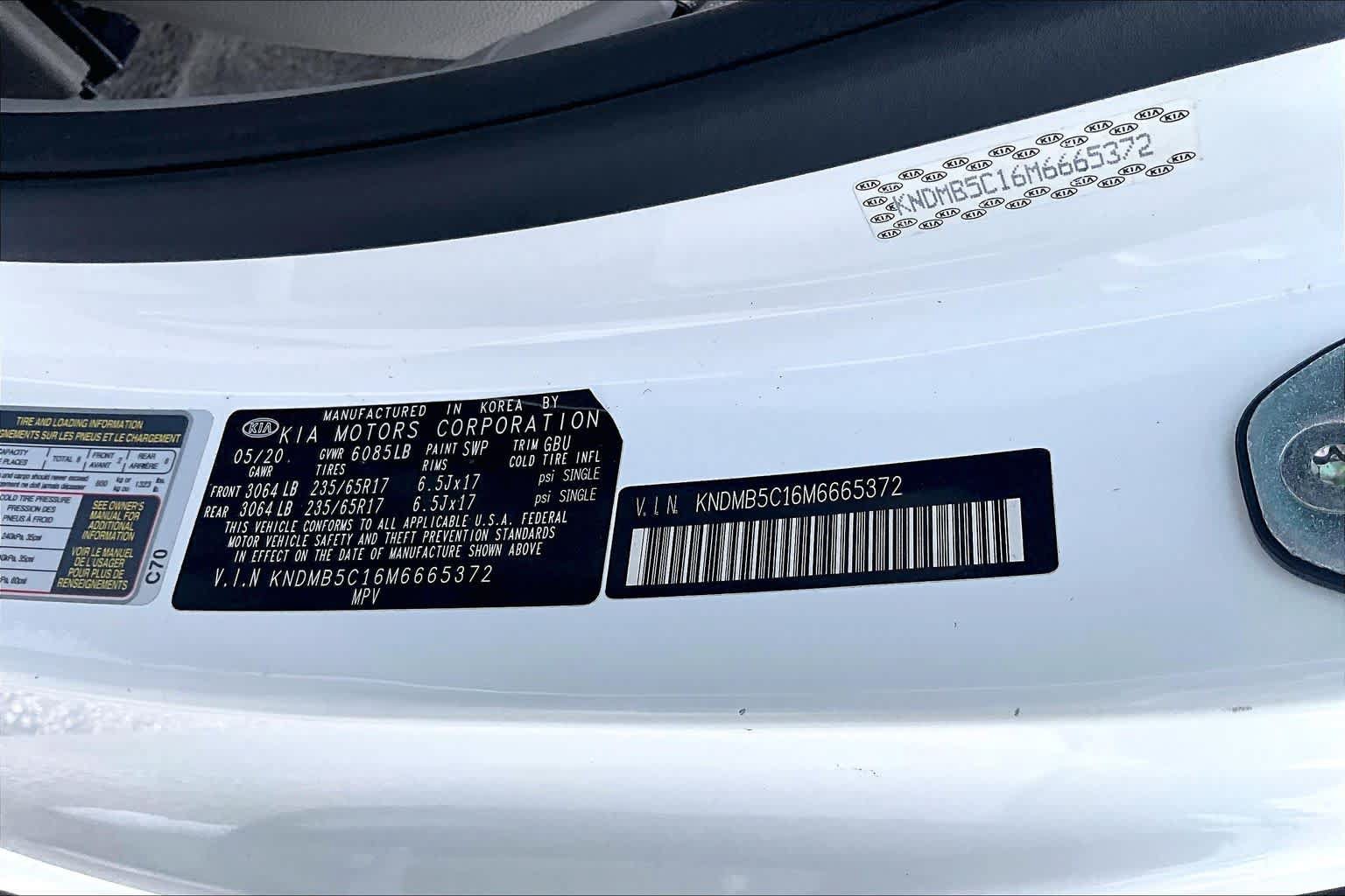 Used 2021 Kia Sedona LX FWD image 36