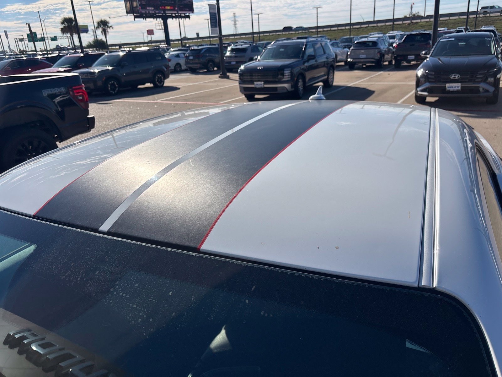 Used 2016 Dodge Challenger SXT w/ Blacktop Package RWD image 13