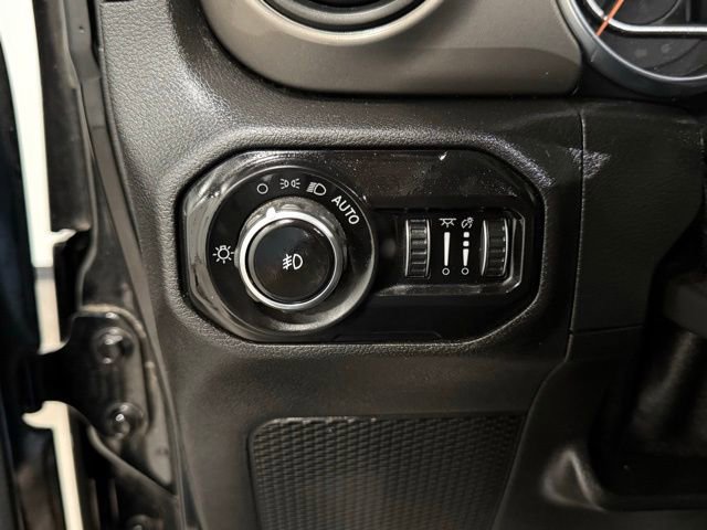 Used 2021 Jeep Wrangler Willys image 15