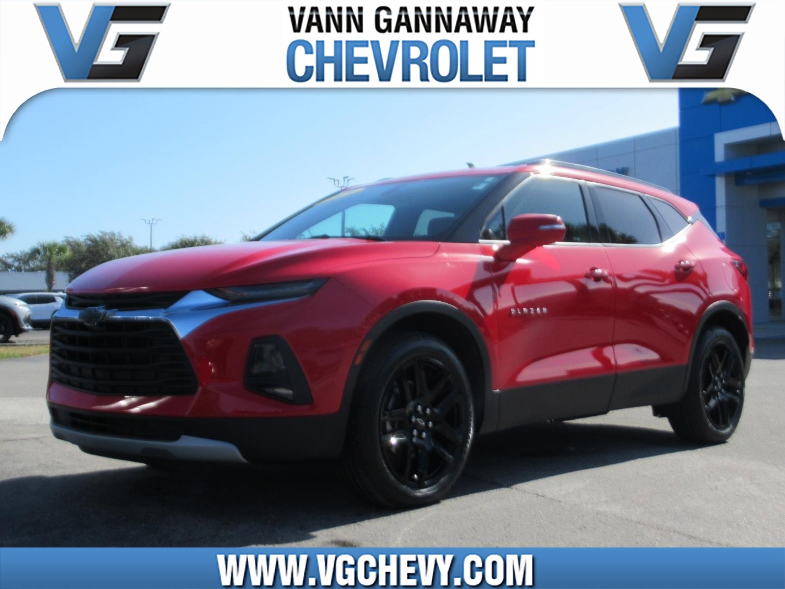 Used 2019 Chevrolet Blazer LT w/ Sun and Wheels Package image 1